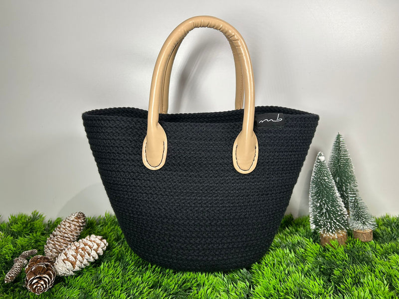Schweizer Unikat – handgefertigte Tasche mit Liebe zum Detail