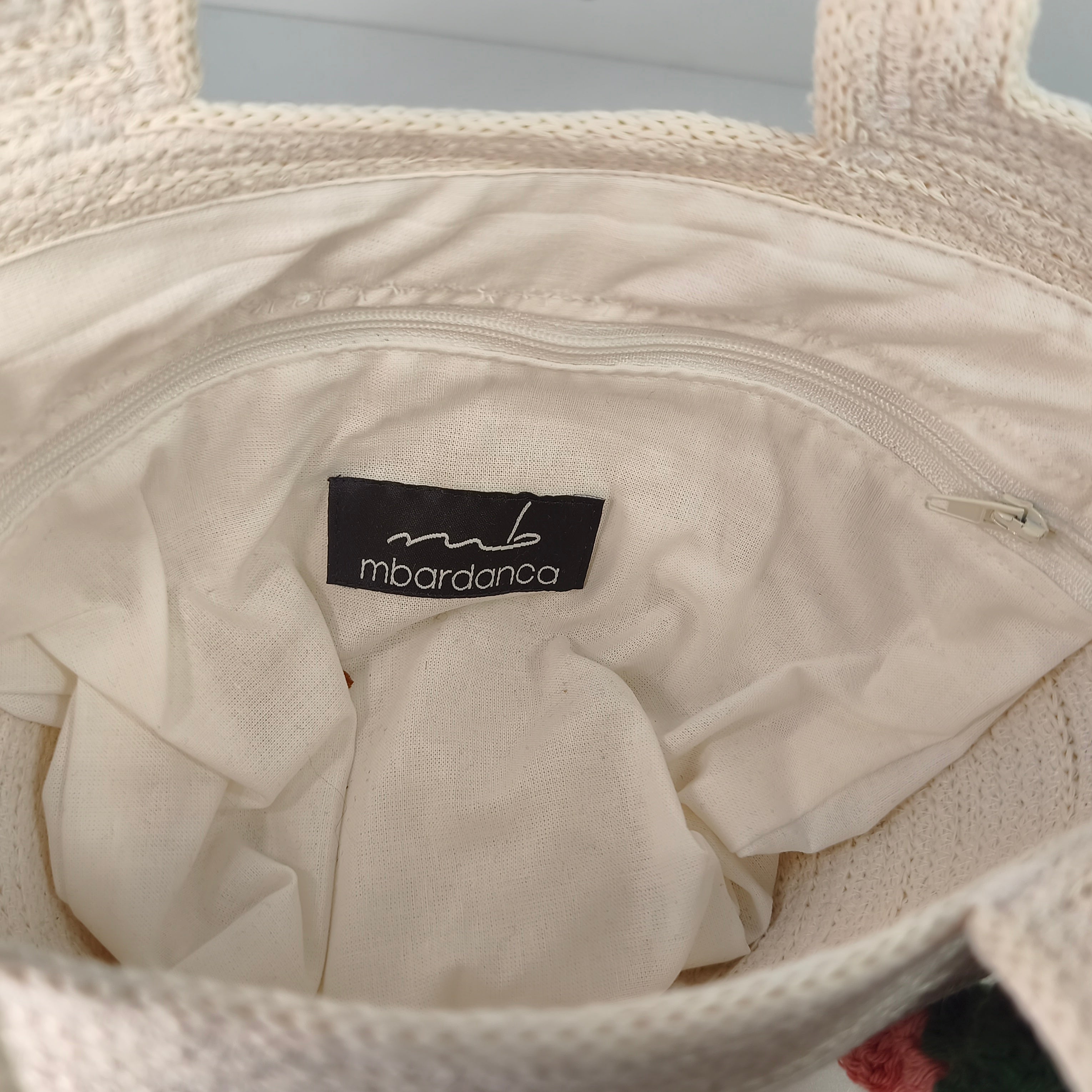Handbag - Handgefertigt aus Kordeln - Unikat in weiss und mit Accessoir