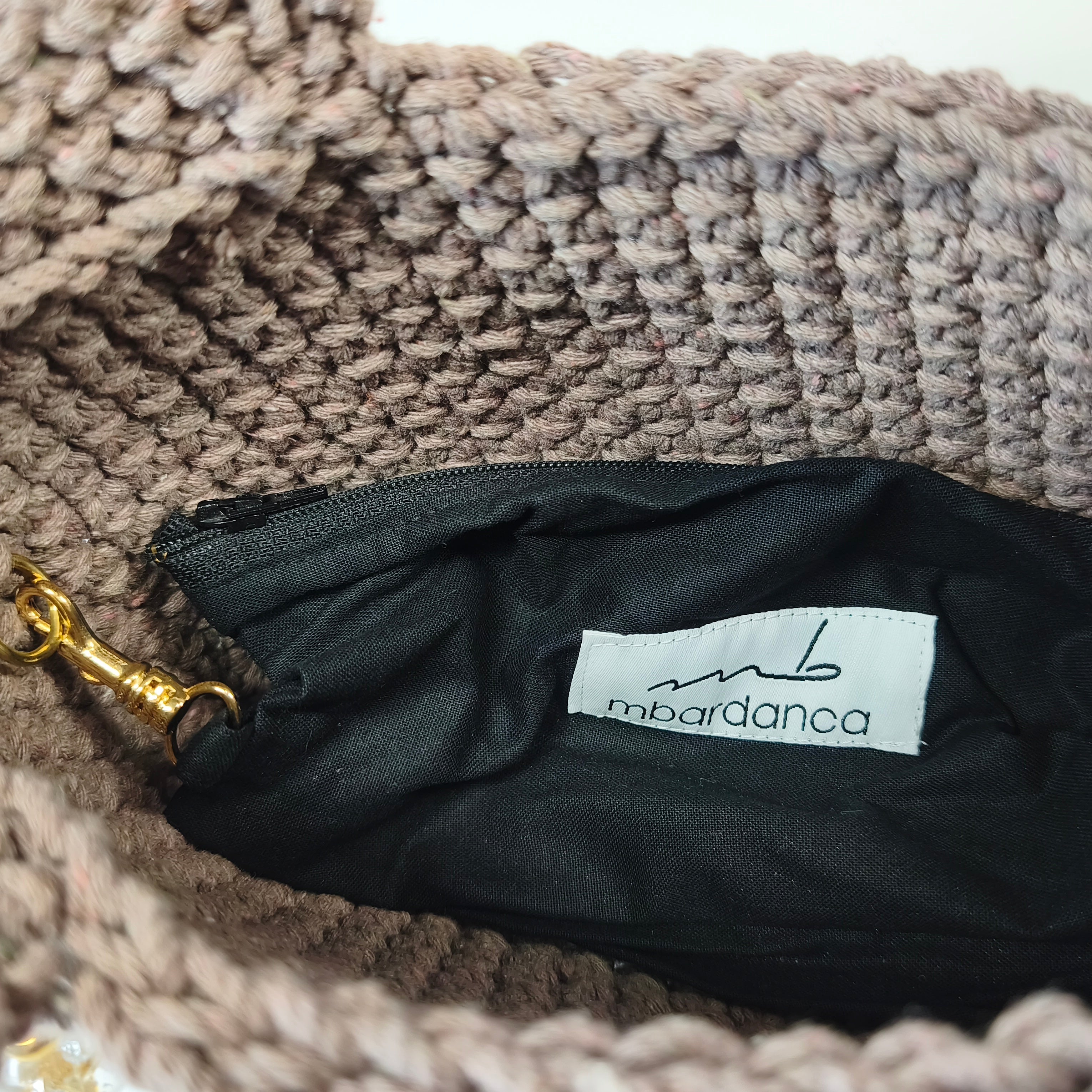 Handgefertigte Handtasche gehäkelt aus Baumwolle- Unikat in Taupe