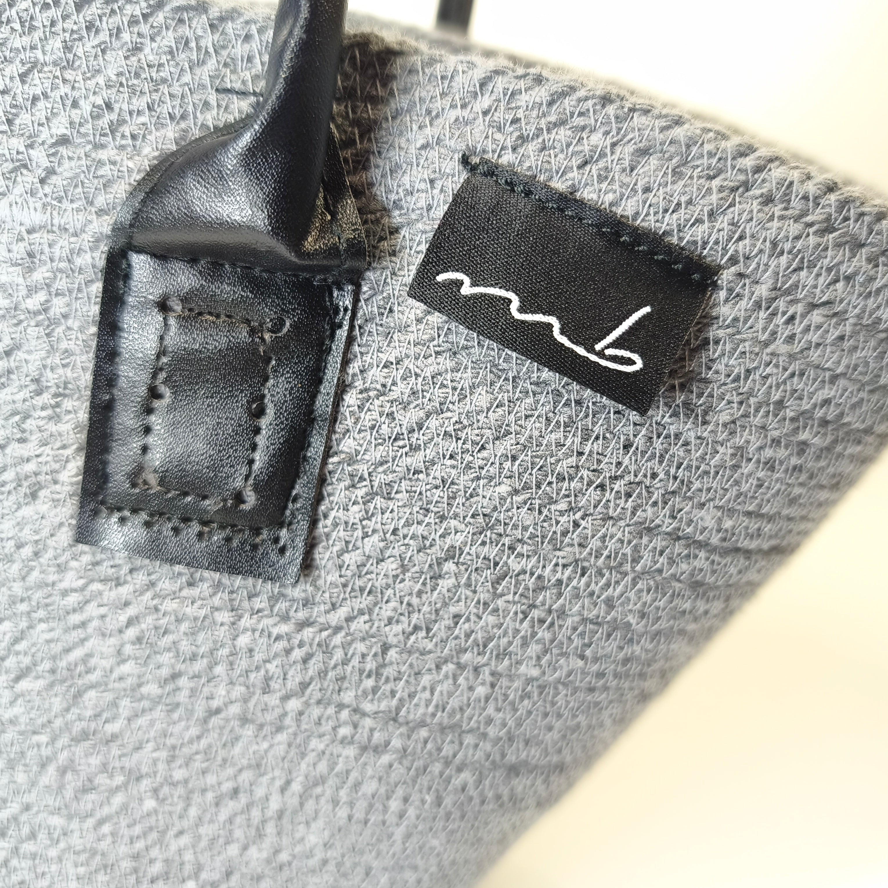 Handgefertigte Handtasche aus Kordeln - Unikat in Grau