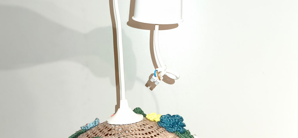 Unikat-Lampe Handgestrickt