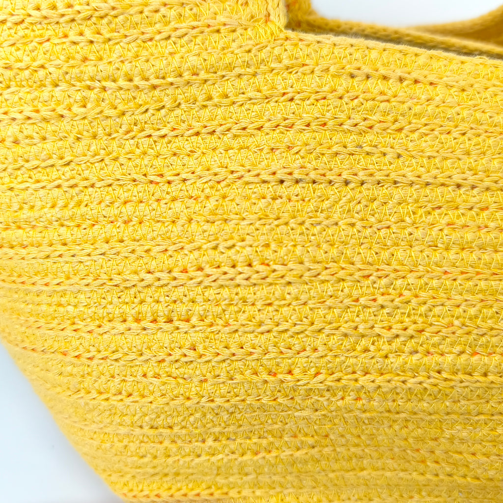 Handgefertigte Handtasche aus Kordeln - Unikat in Gelb
