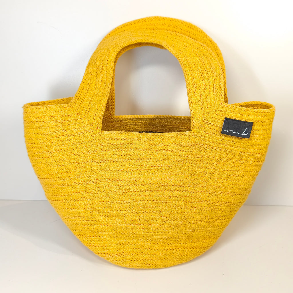 Handgefertigte Handtasche aus Kordeln - Unikat in Gelb