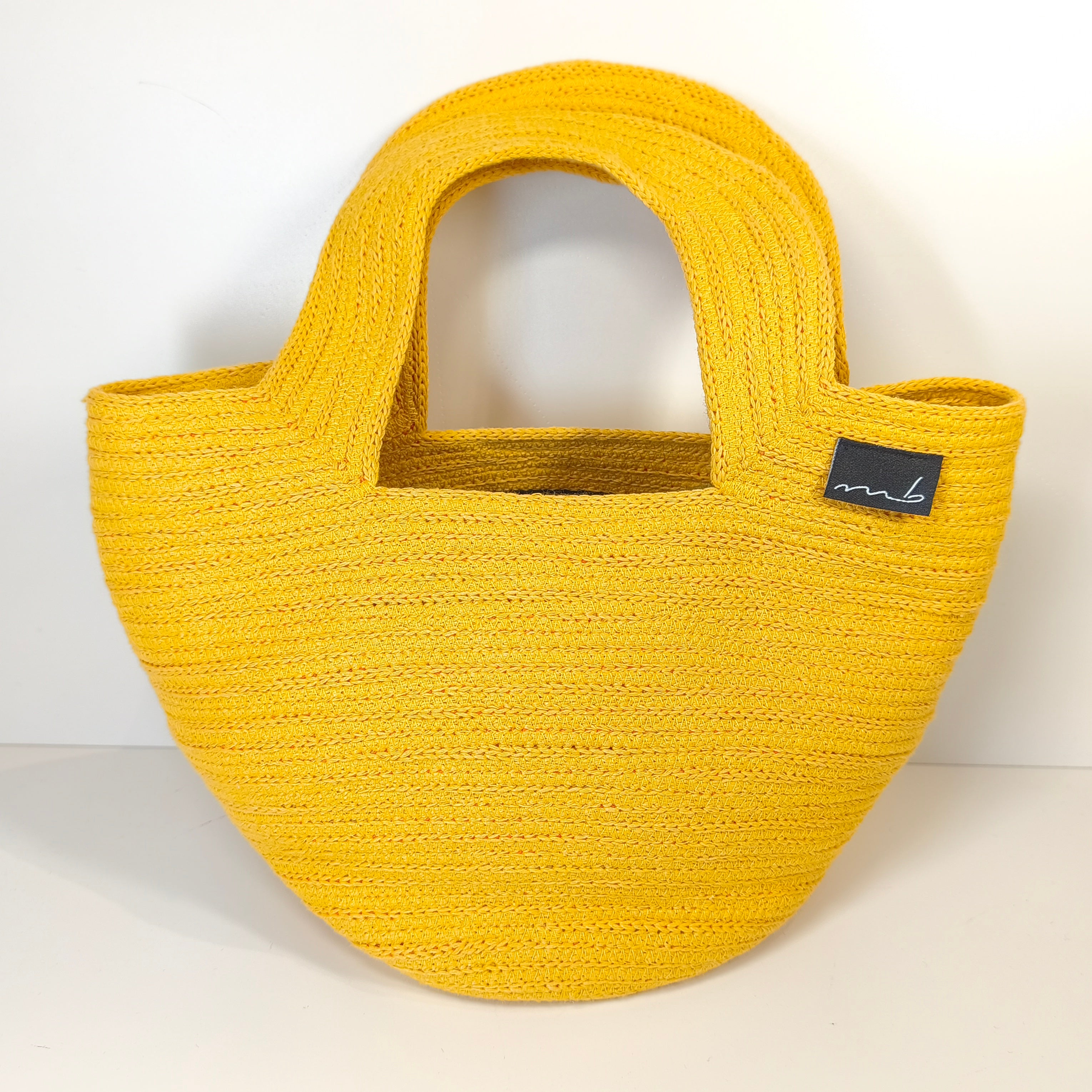 Handgefertigte Handtasche aus Kordeln - Unikat in Gelb