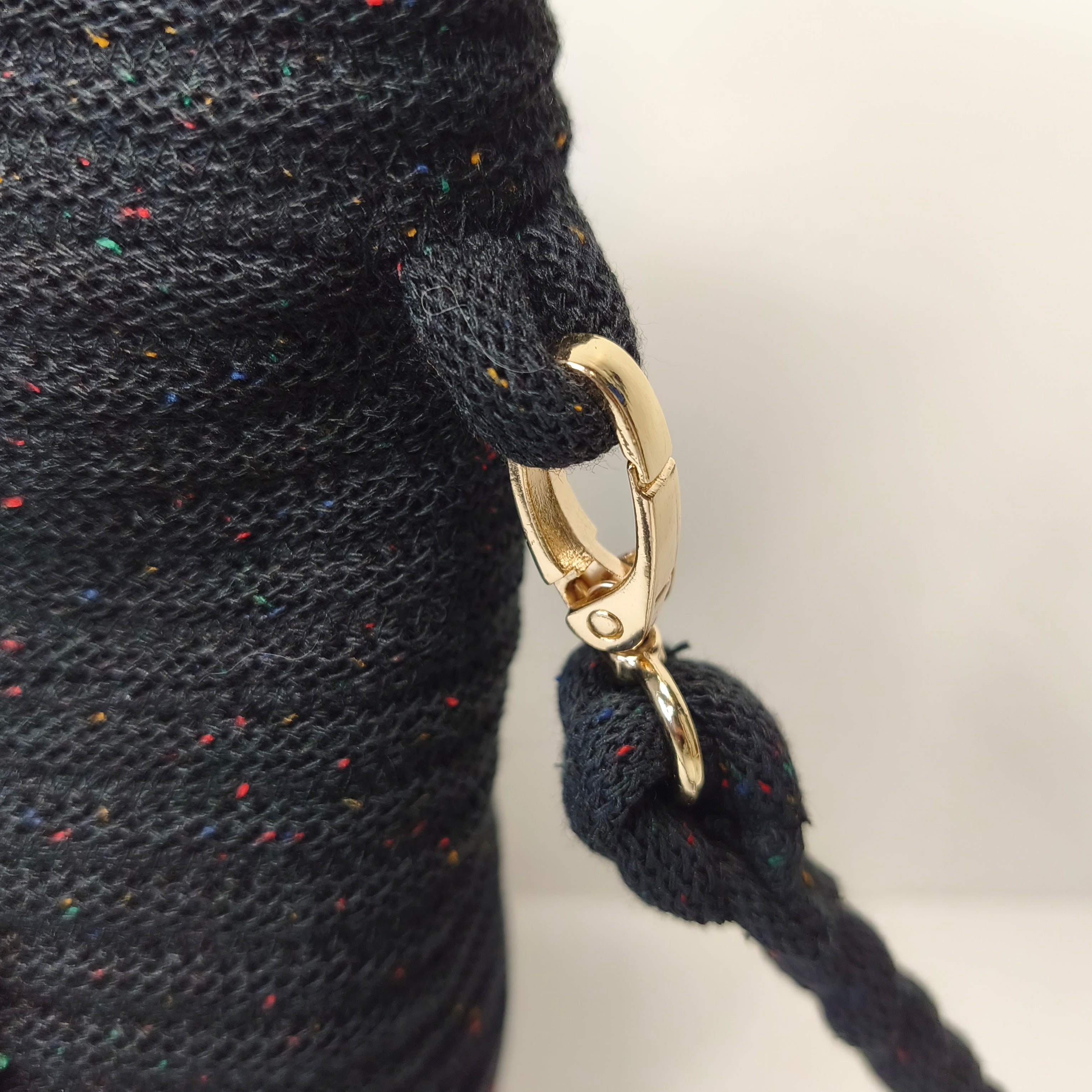 Shopper Bag - Handgefertigt aus Kordeln - Unikat in schwarz