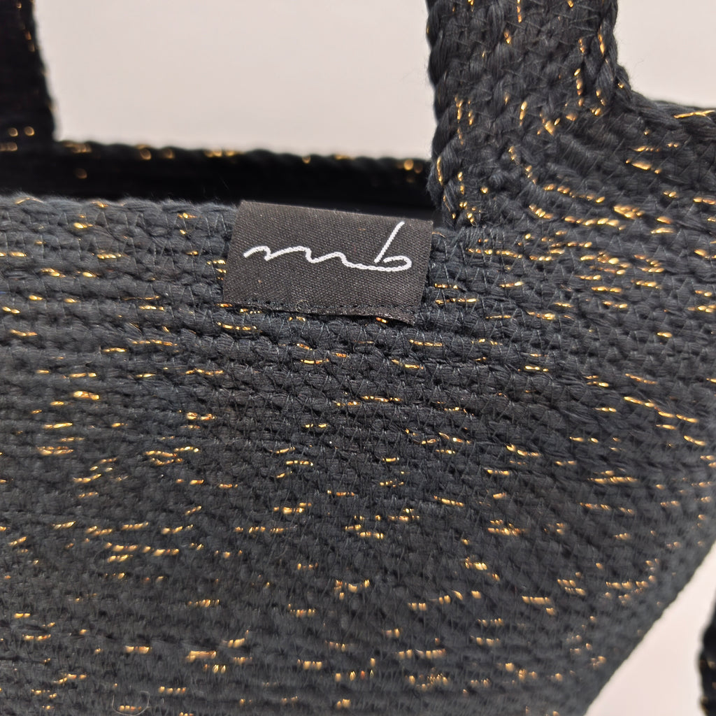 Handbag - Handgefertigt aus Kordeln - Unikat in schwarz/gold